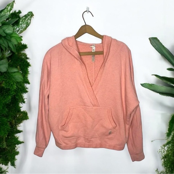 FREE PEOPLE Movement Reyes French Terrycloth Pink V Neck Valentines Day Sweater - Picture 3 of 13